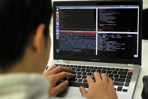 كمبيوترات خدمات الهجرة في اميركا تتعطل
