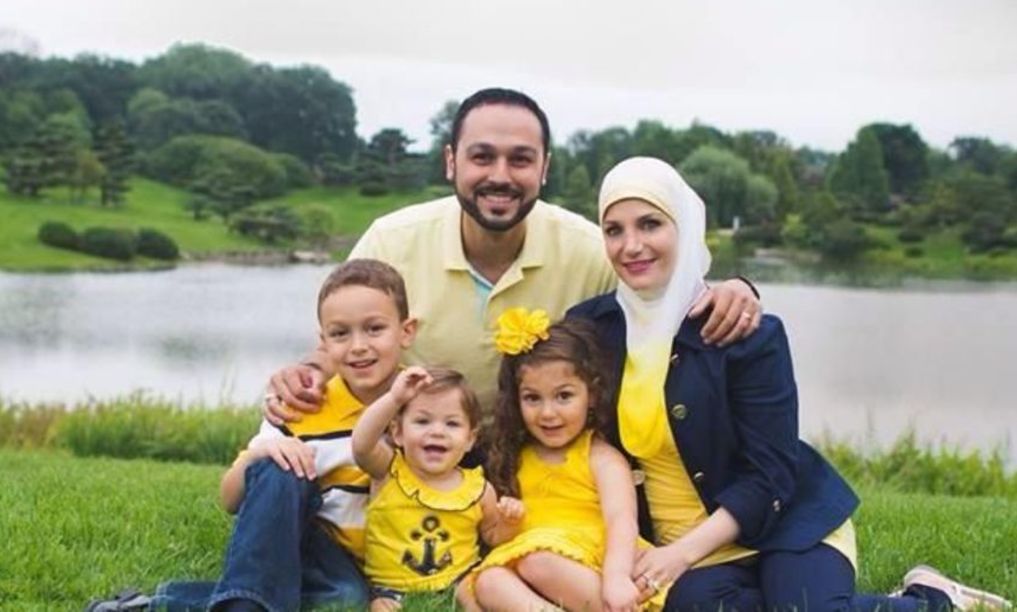 عائلة مسلمة تقاضي يونايتد ايرلاينز
