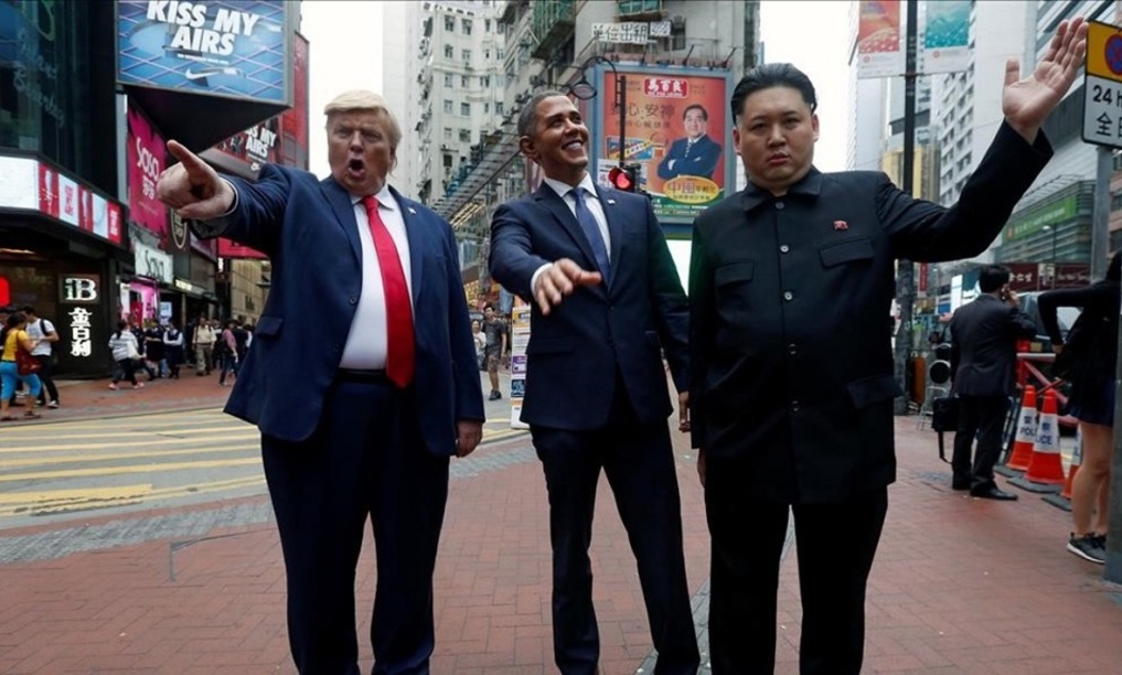 أوباما وترامب وكيم جونغ أون يتجولون في شوارع هونغ كونغ