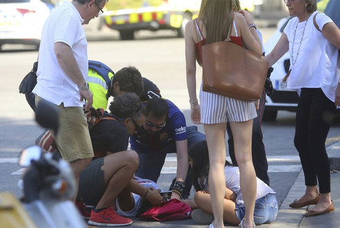 حادث دهس في برشلونة يودي ب 13 قتيلا و100 مصاب