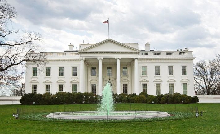 ميلانيا ترامب تفتح أبواب البيت الأبيض للزوار